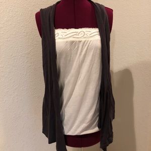 Tank top and cardigan